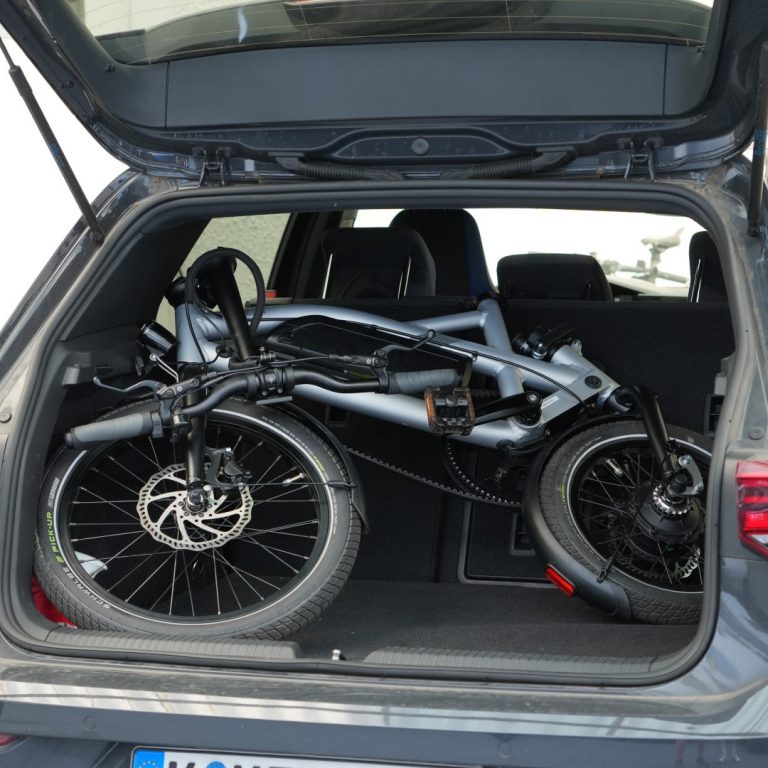 STEEREON B25 - E-Bike im Kofferraum (Groß)